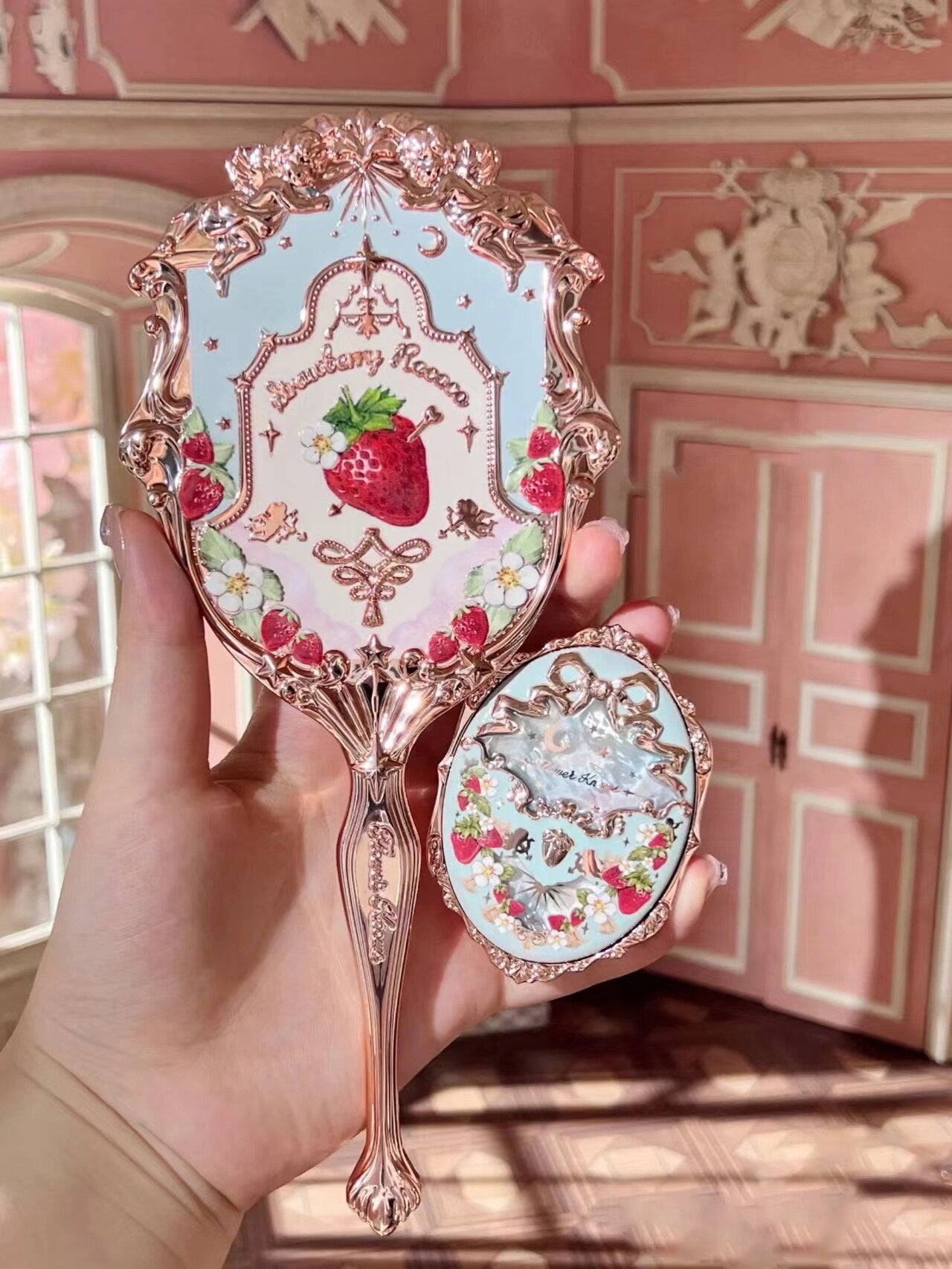 2023 New Flower Knows Makeup Mirror Cute Hand Mirror Women Makeup Tool