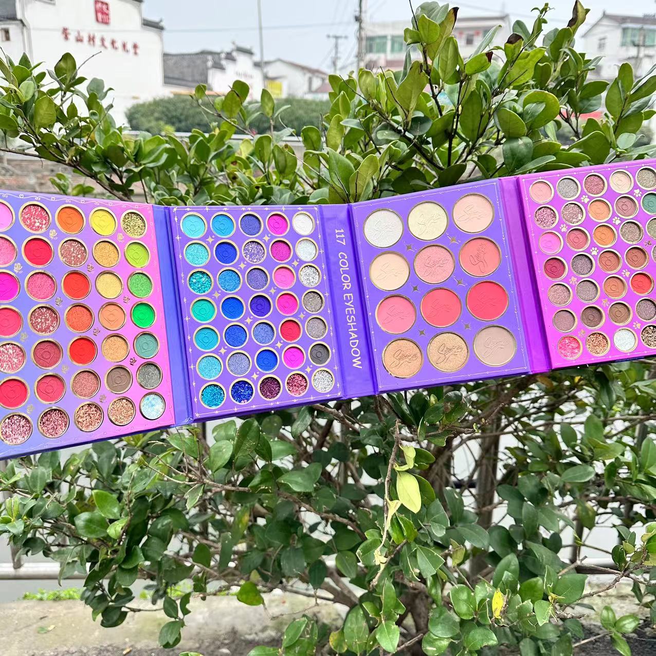 Selena 117 colors eyeshadow palette ( new arrivals)